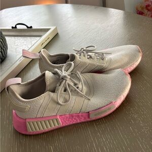 Adidas Women's Grey and Pink Sneakers